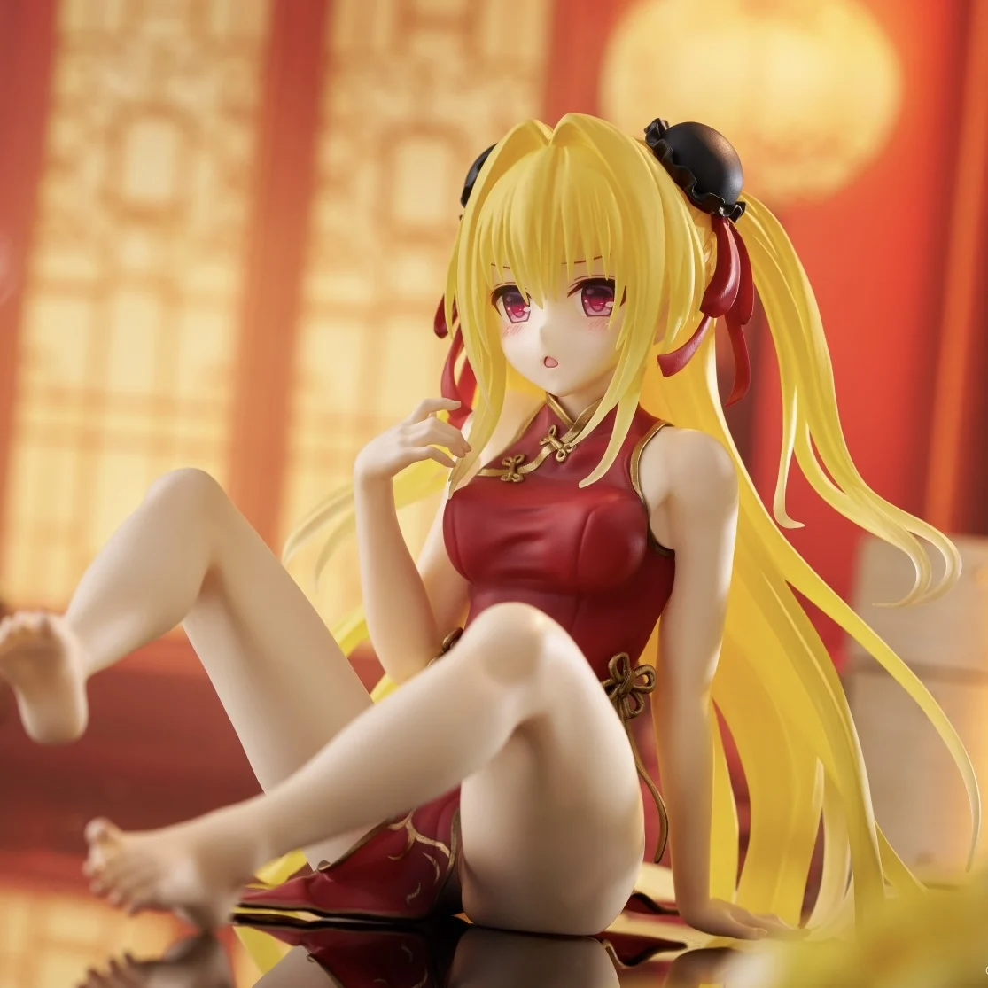 Echt op voorraad Taito Bag King Girl Darkness Golden Shadow Klein donker zittend Cheongsam-beeldje