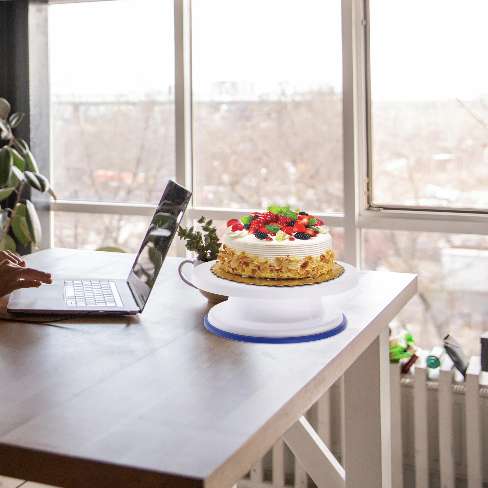 

1 комплект, поворотный стол для торта, двойной подшипник, бесшумное вращение, нескользящая нижняя подставка для украшения торта, комплект, инструмент для выпечки с гладкой поверхностью