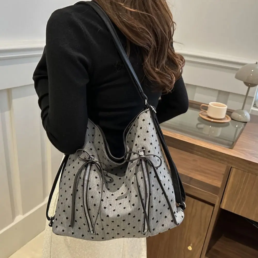 Korean Style Wave Point Shoulder Bag Casual Adjustable Strap Commuting Backpack Large Capacity Elegant Polka Dot Backpack Lady