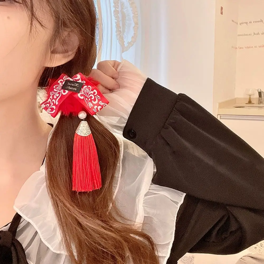 

Festive Cute Bowknot Antiquity Hairball Bells Duckbill Clip New Year Hair Accessories Hair Rope Children's Headwear