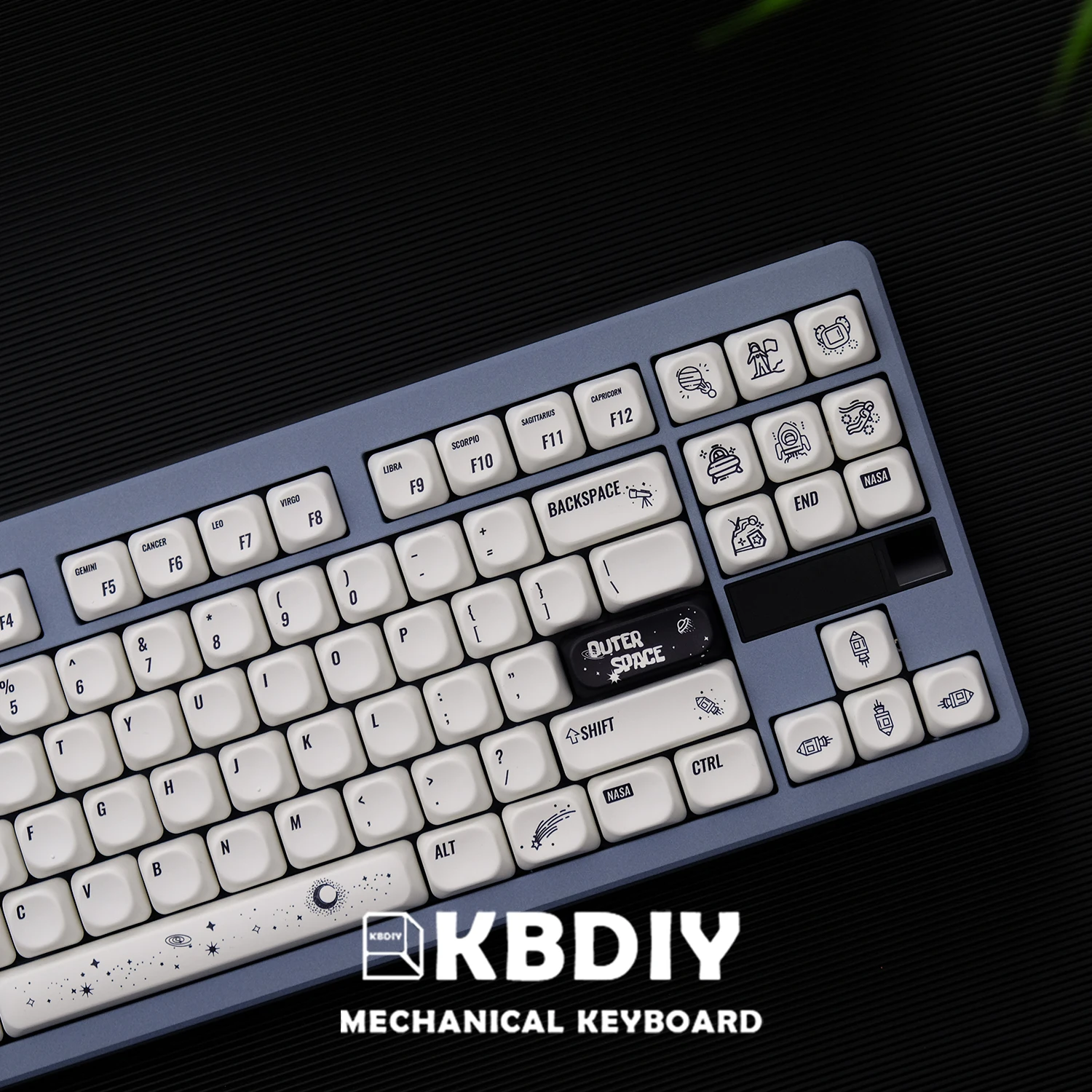 Imagem -02 - Kbdiy-pbt Koa Caps de Teclado Mecânico 135 Teclas Caps Espaço Sideral Teclas para Jogo Interruptores mx Brancos 7u Iso Bonito Faça Você Mesmo Personalizado