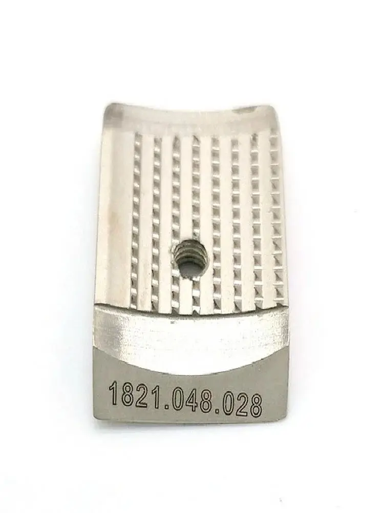 อะไหล่เครื่องรัดกล่อง Cyklop รุ่น 1821.048.028 แผ่นยึดฟัน เข้ากันได้กับเครื่องรัดกล่องไฟฟ้าแบบมือถือ CMT260