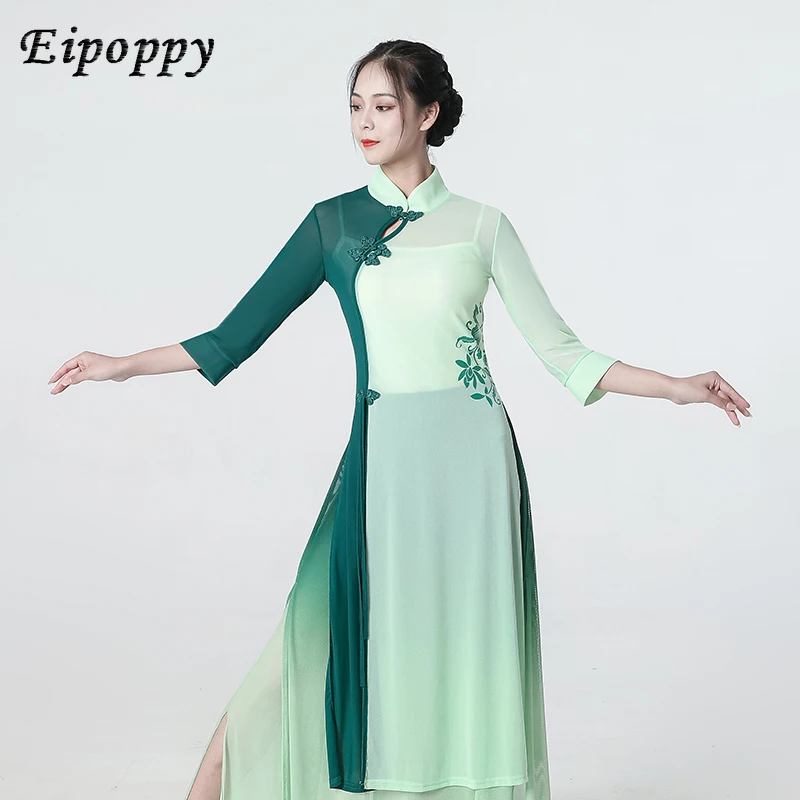 Classical dancer fan qipao dance costume