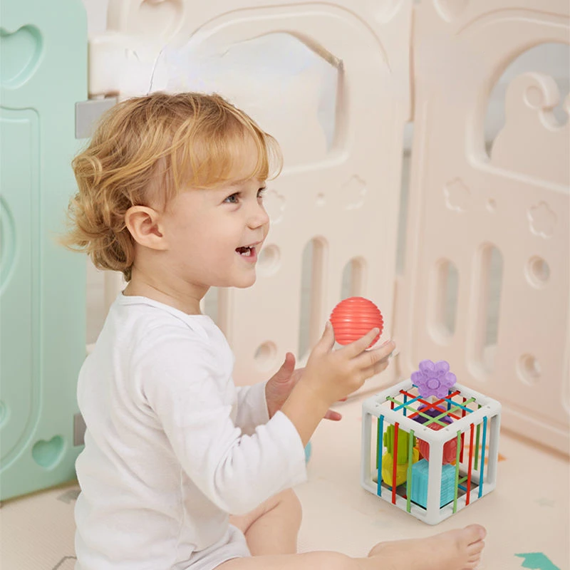 Jouets de tri de formes Montessori pour bébé, cube mentaires oriel coloré avec bandes élastiques pour la motricité fine