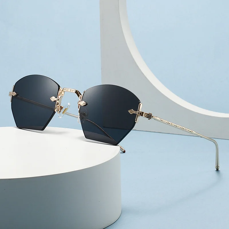 Vintage Rimless Cut Edge Sunglasses Men Women Arrowhead Decor Polygon Lens UV400 Luxury Trendy Sun Glasses