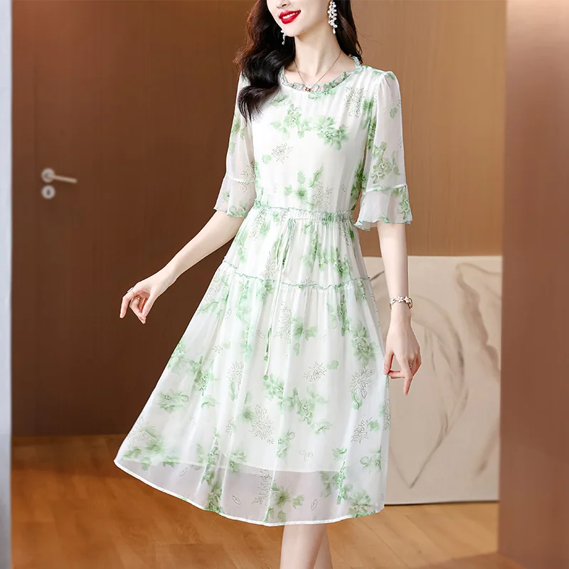 

2024 Summer New Flowing Silk Giorgio Printed Dress for Women O-Neck Middle aged Mom Skin Covering Mulberry Silk Holiday Dress