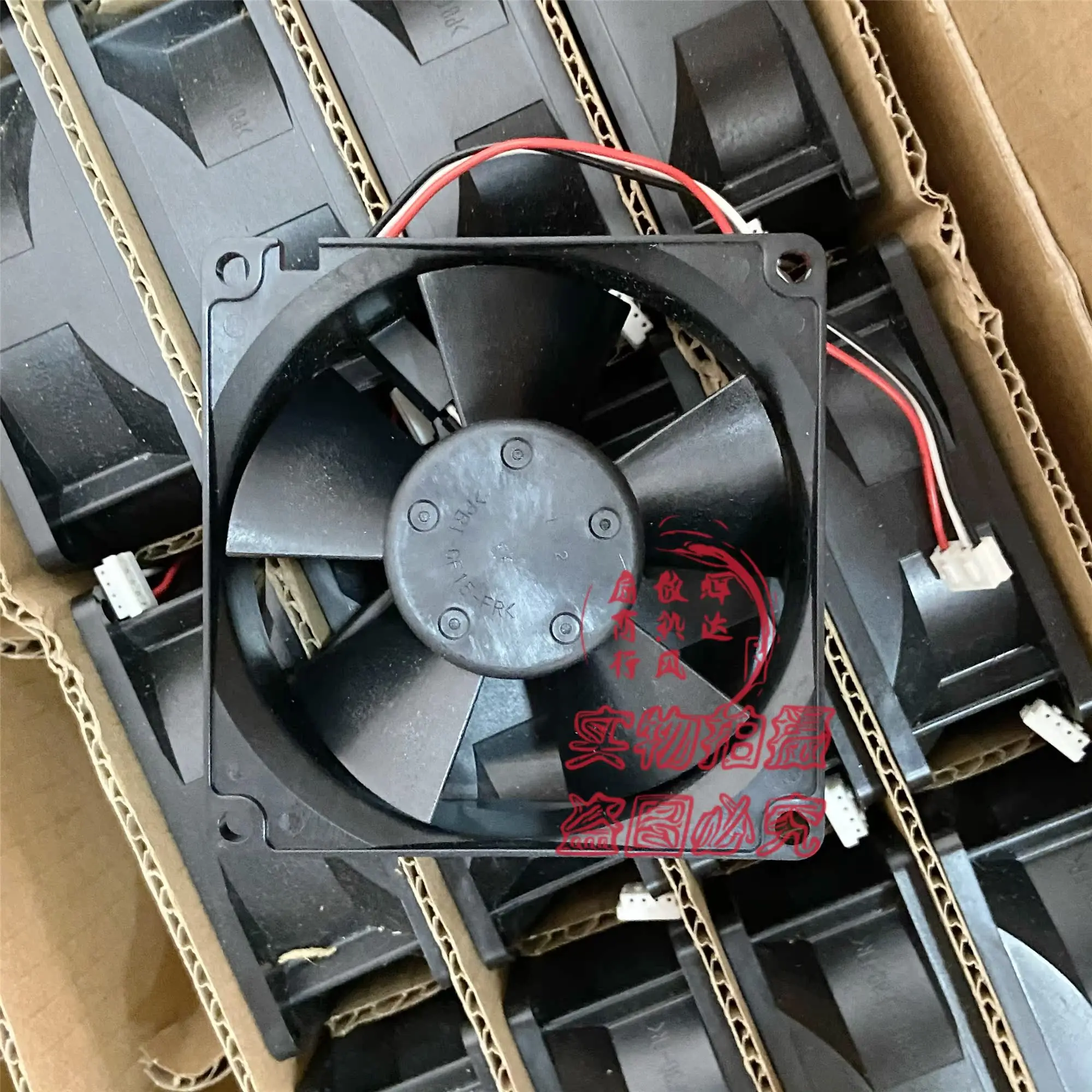 NMB 3112KL-05W-B69 E00 DC 24V 0.28A 80x80x32mm 3-Wire Cooling Fan