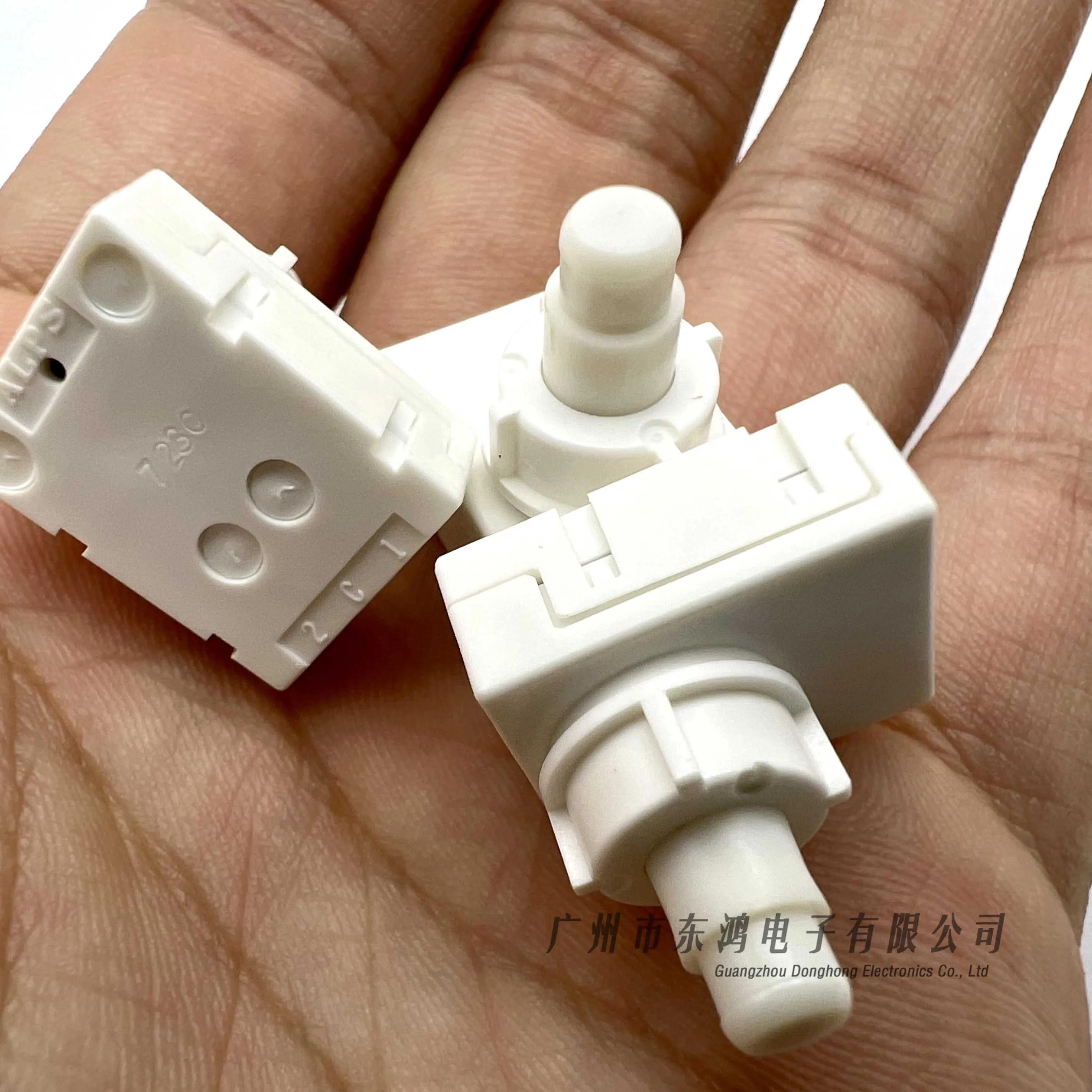 3 pcs original automobile top light reading light switch GAC front and rear roof with button switch