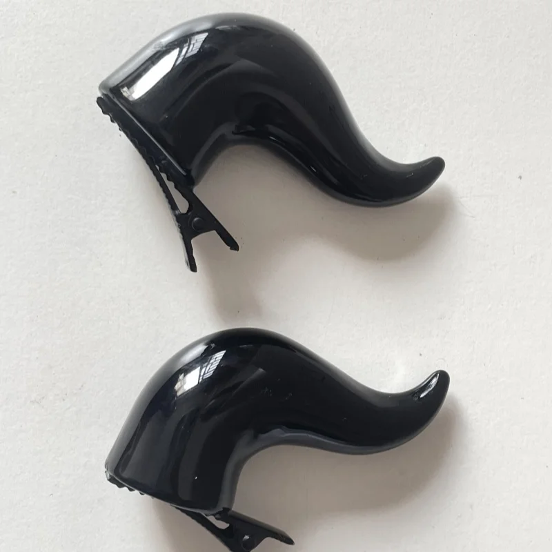 Black Punk Demon Horn Hair Clip Gothic Party Halloween Hairpin Cosplay Costume Accessory Demon Horn Hairpins