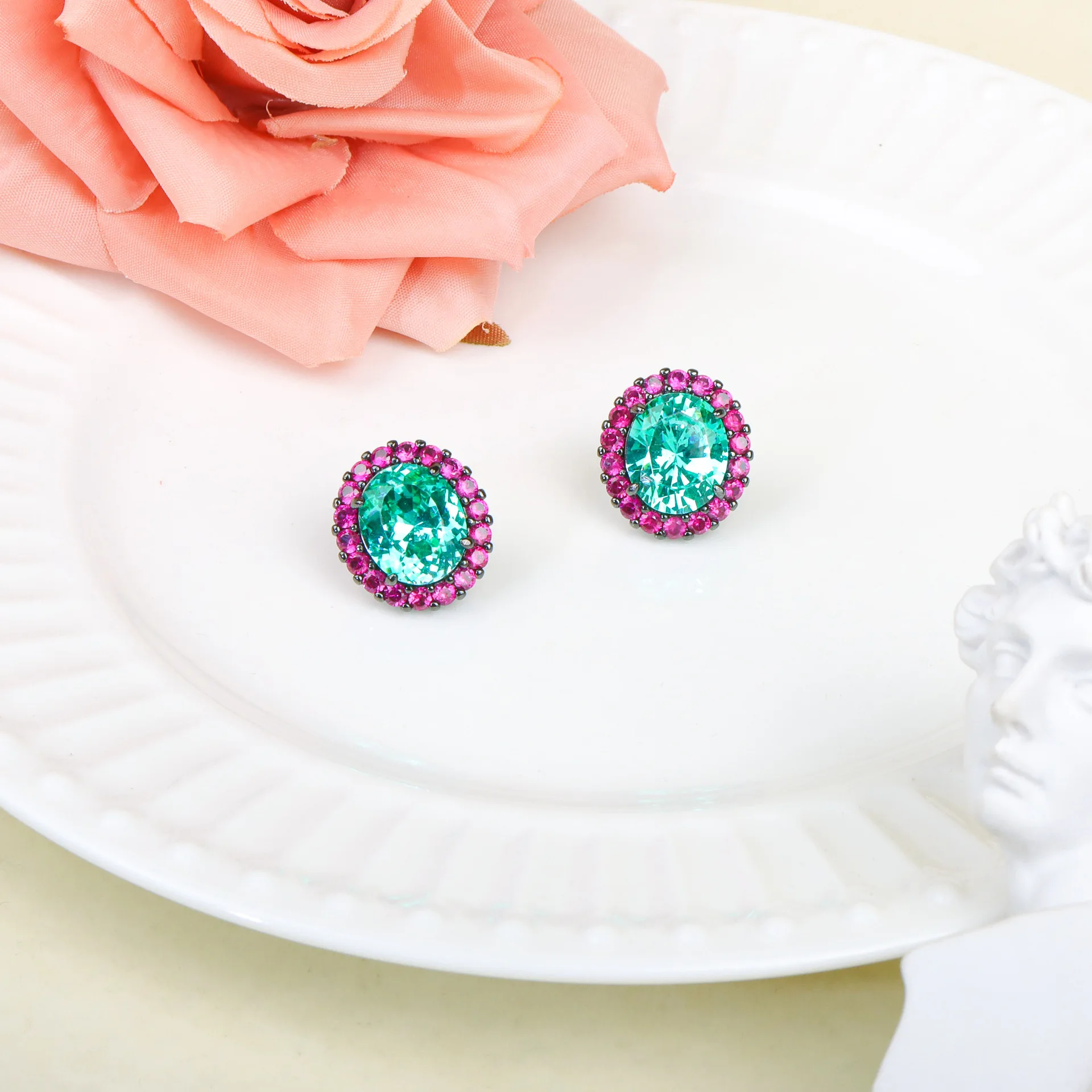 New Copper-Plated Gold Jewelry Set Geometric Colorful Zircon Earrings Ring Necklace Light Luxury Style Women's Fashion Set