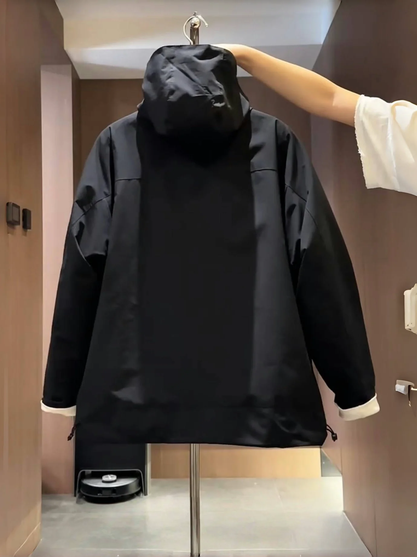 

Мужская повседневная рабочая куртка на весну-осень с боковой молнией, большими карманами, ветрозащитная, с капюшоном, однотонная, универсальная верхняя одежда