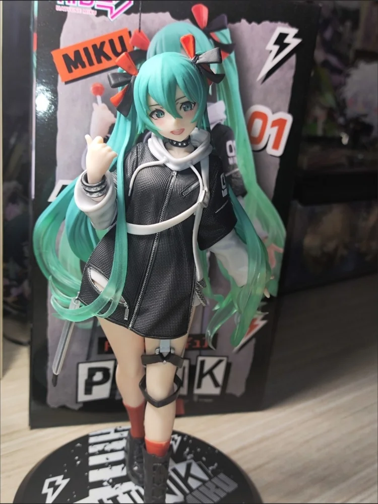 taito-figurine-d'anime-hatsune-ku-vocaloid-collection-punk-future-decoration-de-bureau-modele-de-jouets-cadeaux-de-noel-mode-originale