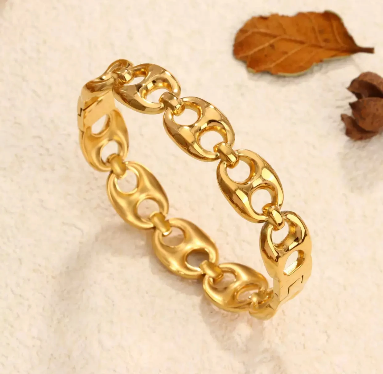 

New European and American couple fashion luxury design sense geometric bracelet high-end feeling men's and women's bracelets ins