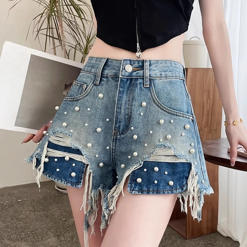 

2025 Summer Thin Retro Pearl Cowboy Shorts for Women with High Waist Design and Nail Bead Piercing