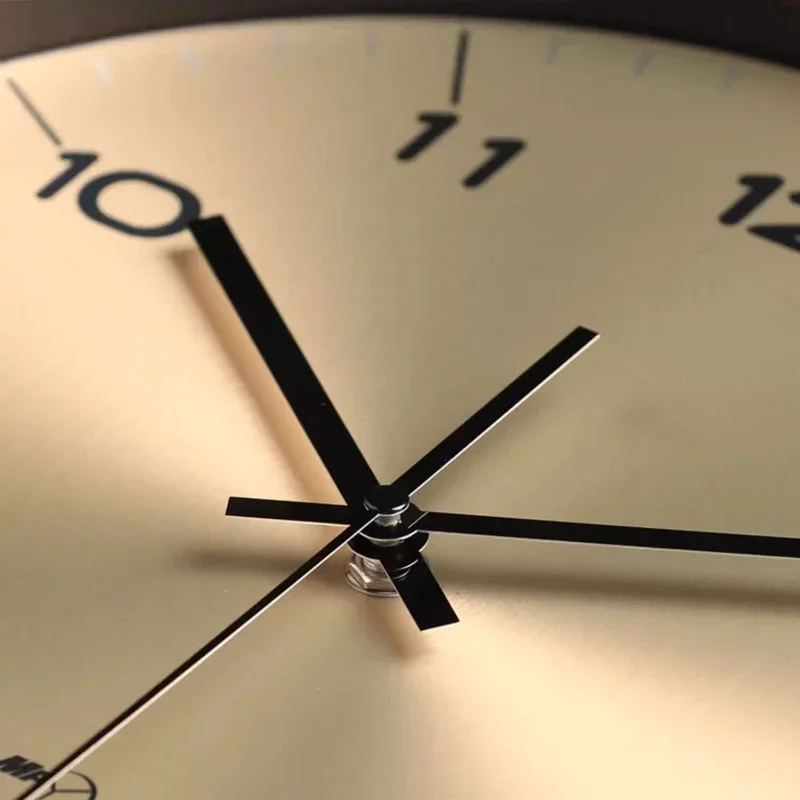 Luxury Light Simple Solid Wood Wall Clock Home Decor Items Room Decoration Cheap Living Room Kitchen Bedroom Wall Clocks