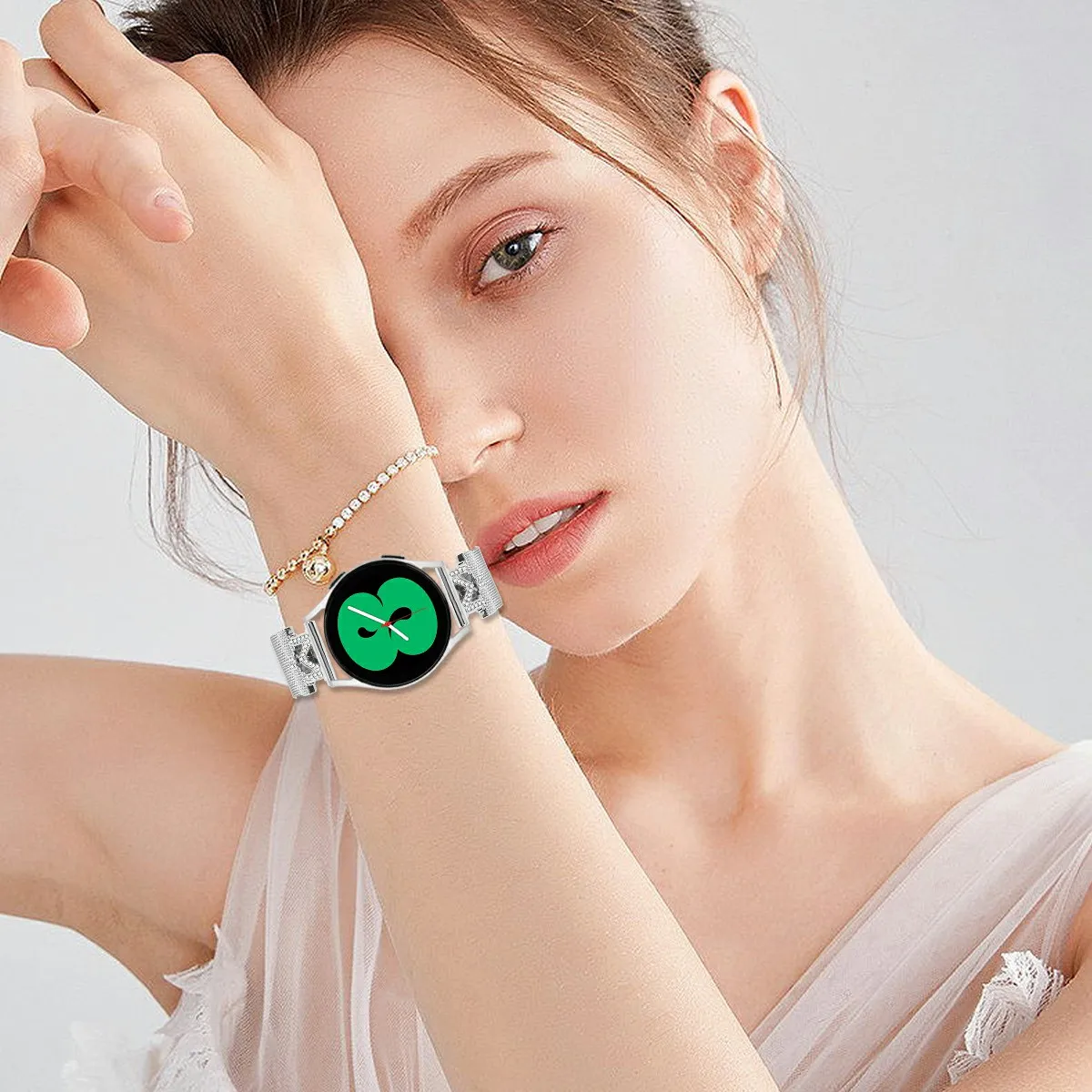 สําหรับ Samsung Galaxy Watch3 41 มม.สแตนเลส M-Type Milanese Watch Band สายรัดข้อมือสีเงิน