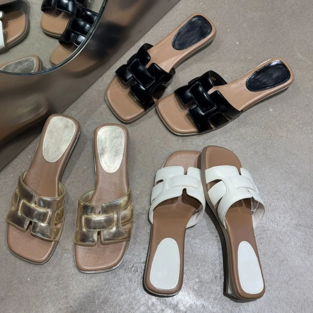 รองเท้าแตะสตรีหนังสีน้ําตาลพร้อมส้นสัมผัสแบนรองเท้าชายหาดคู่ลําลองรองเท้าแตะที่สะดวกสบายสําหรับผู้หญิง