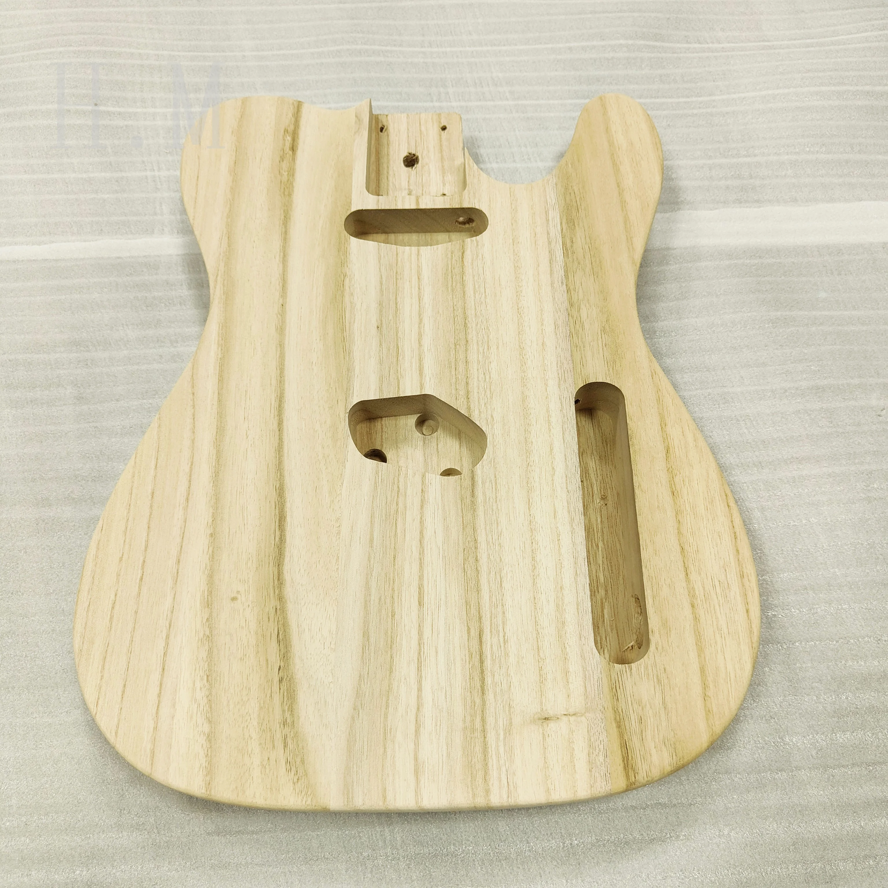 

Electric Guitar Body TL Bucket DIY Modification Pattern Spray Painting Electric Guitar Body TL-1