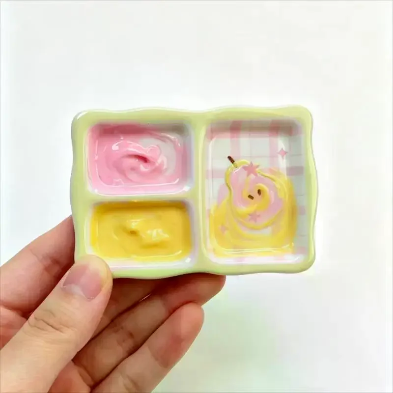 Portable Nail Art Mixing Palette With Multi-Grid Gel Polish Mixing Tray,Suitable For Salon & Home Use, Color Mixing Board Mini