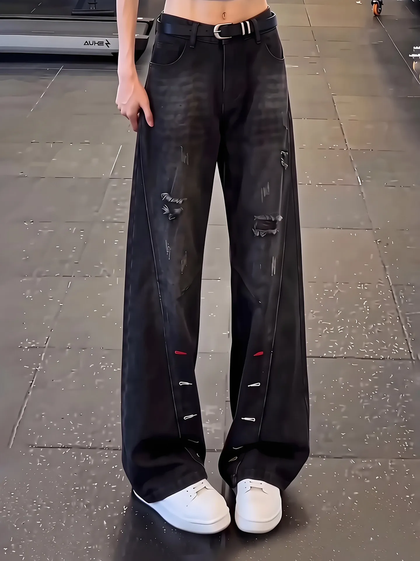 Retro American Men's Jeans High Street Style Summer Design Sense Embroidery Pants Slimming Micro Flared Long Trousers