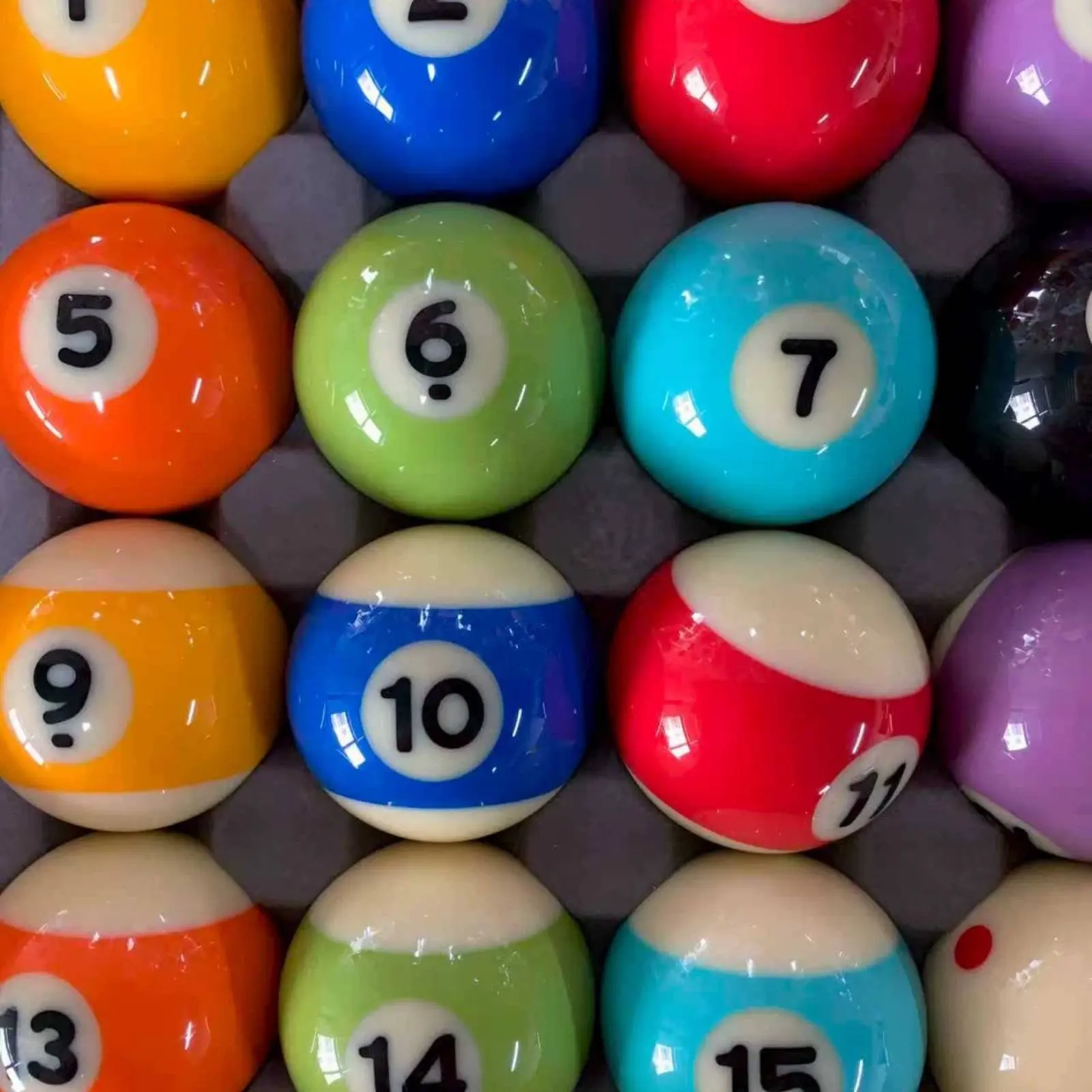 

16 Pieces 16 Piece Billiard Sphere Set Tournament Grade Regulation Size Pool Balls Professional Billiard Balls Uniform Weight