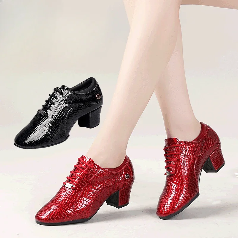 

Customized cowhide dance shoes women's soft soled leather Latin modern ballroom dance competition shoes pointe shoes ballet