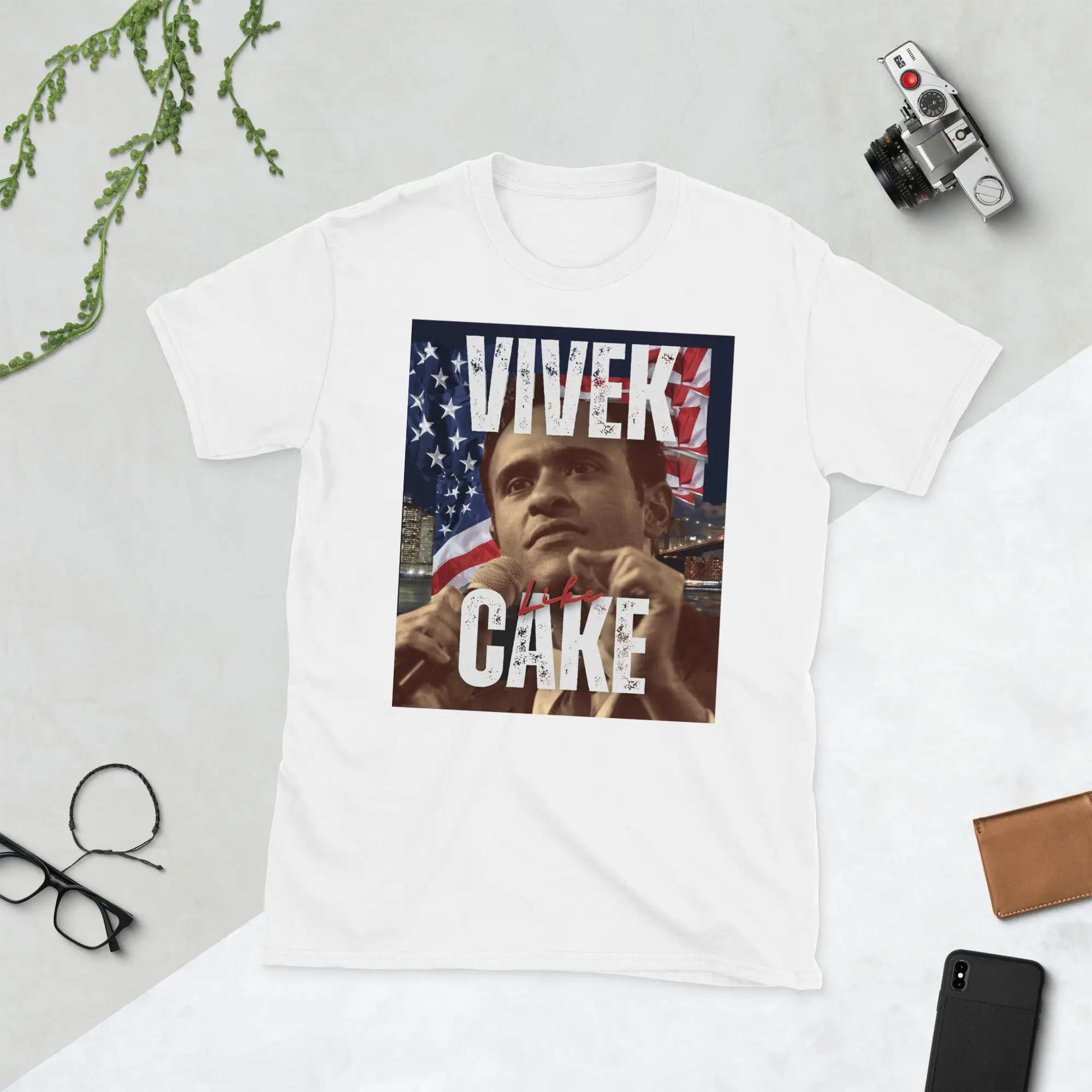 

Футболка Vivek Like Cake