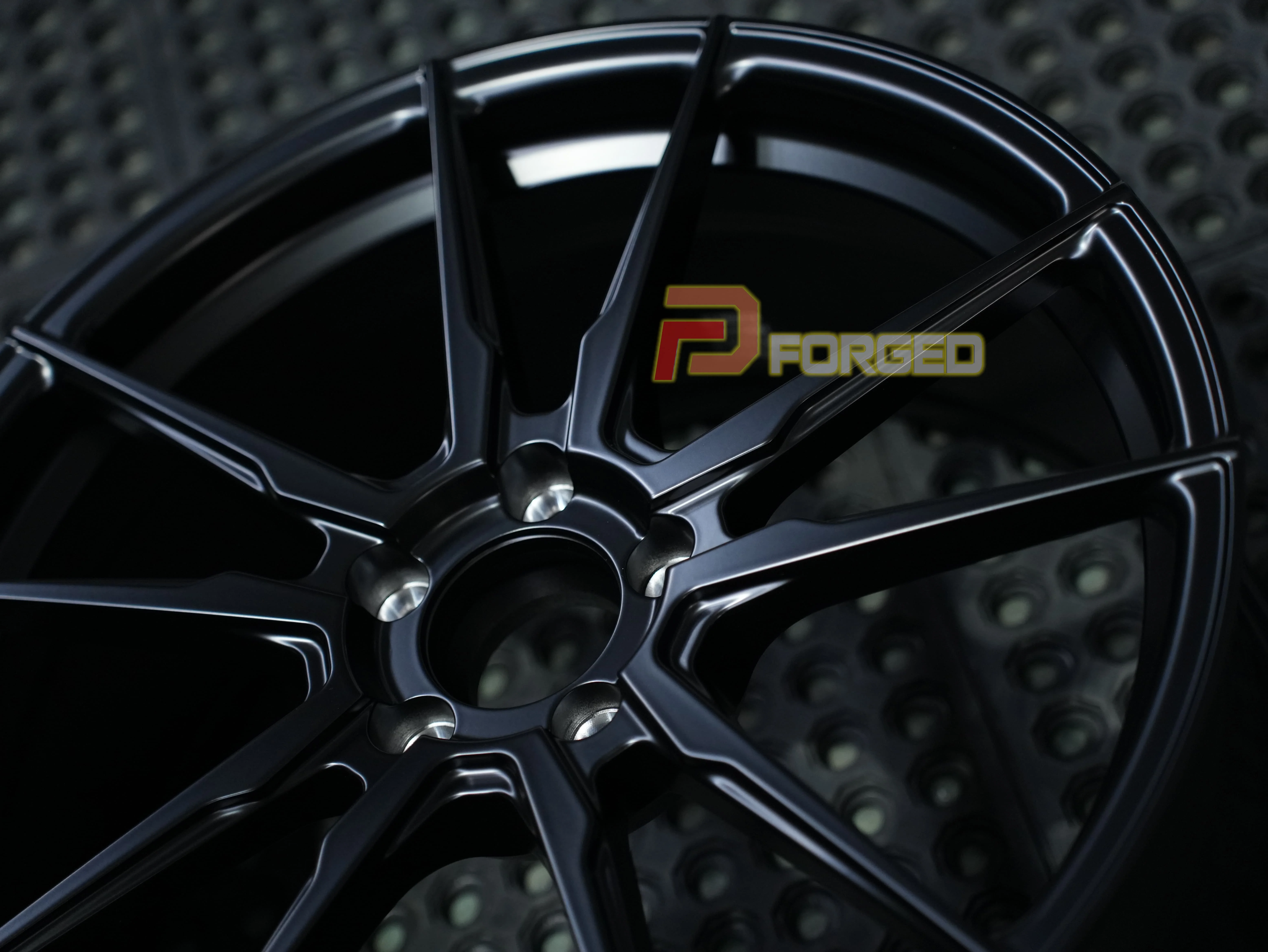 Custom Forged Wheels Monoblock Passenger Car Wheels for  E300 GT4 718 Camry S7  M340 M3 M4