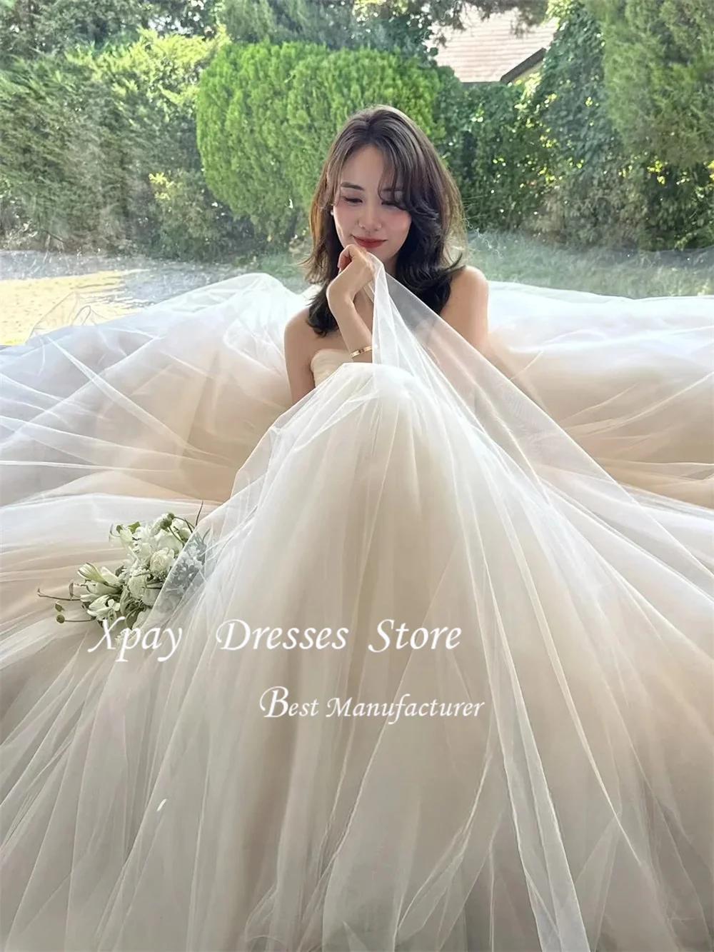 فستان زفاف XPAY Princess A Line من التول الكوري بدون حمالات فستان العروس لالتقاط الصور مخصص بطول الأرض منتفخ طويل فستان العروس