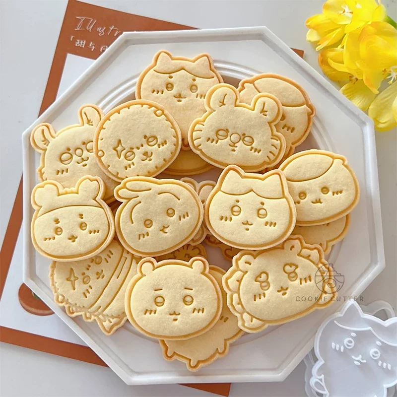 

AZA3 Japanese Cartoon Chiikawa Cookie Mold Usagi Hachiware Chestnut Steamed Bun Diy Accessories Making Tool