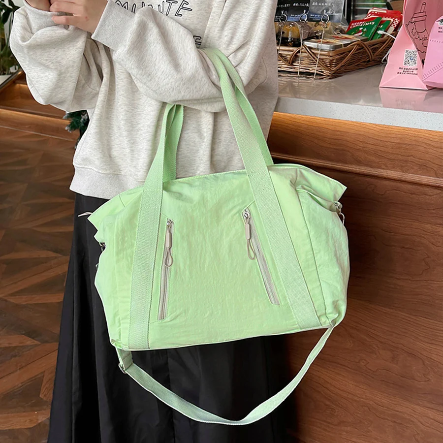 المرأة سعة كبيرة حمل حقيبة يد الإناث في الهواء الطلق السفر كيس التخزين الرياضة الصالة الرياضية تخزين حقيبة كتف حقيبة شعبية بسيطة كيس