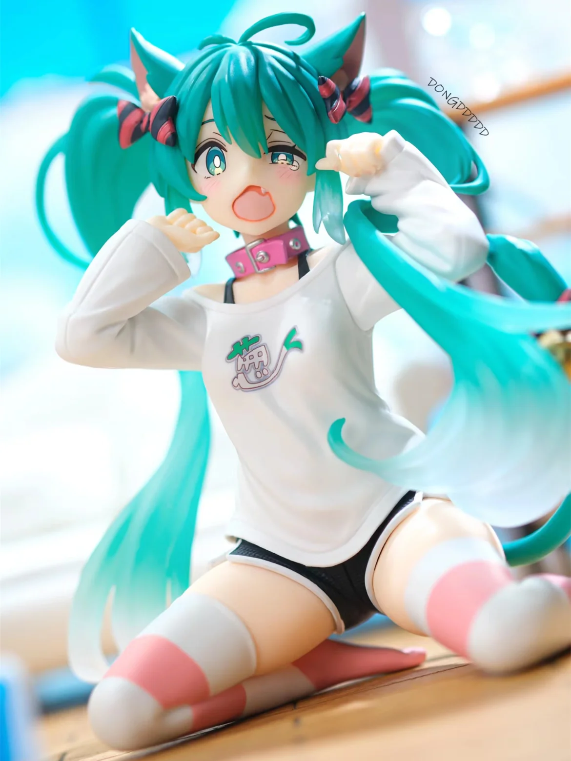 Original 13cm Anime Figure Taito Desktop Cute Hatsune Miku Cat Ear Pajamas Action Figure Ornaments Model Doll Toy Trendy Gifts