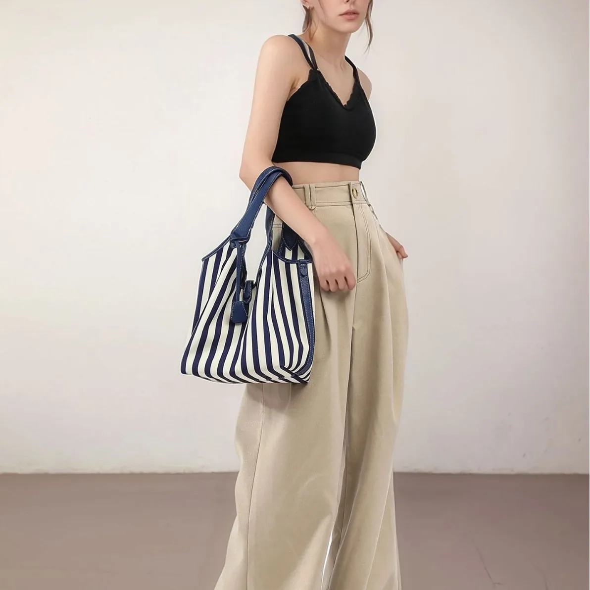 حقيبة حمل دلو لعام 2026 للعمل، حقيبة كتف من القش للربيع والصيف، محفظة ركاب متعددة الاستخدامات، مقبض علوي وحقيبة كروس #3