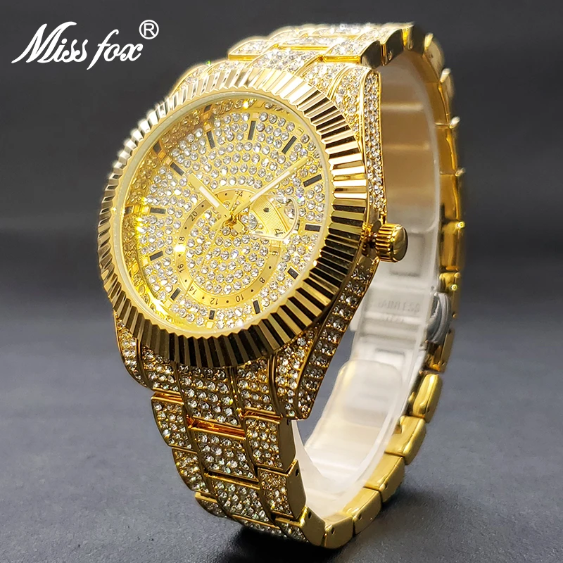 

Relogios Masculino Calendar Waterproof Full Zircon Bracelet Party Jewelry Watch For Male 42mm Gold Watches Power By Battery Gift