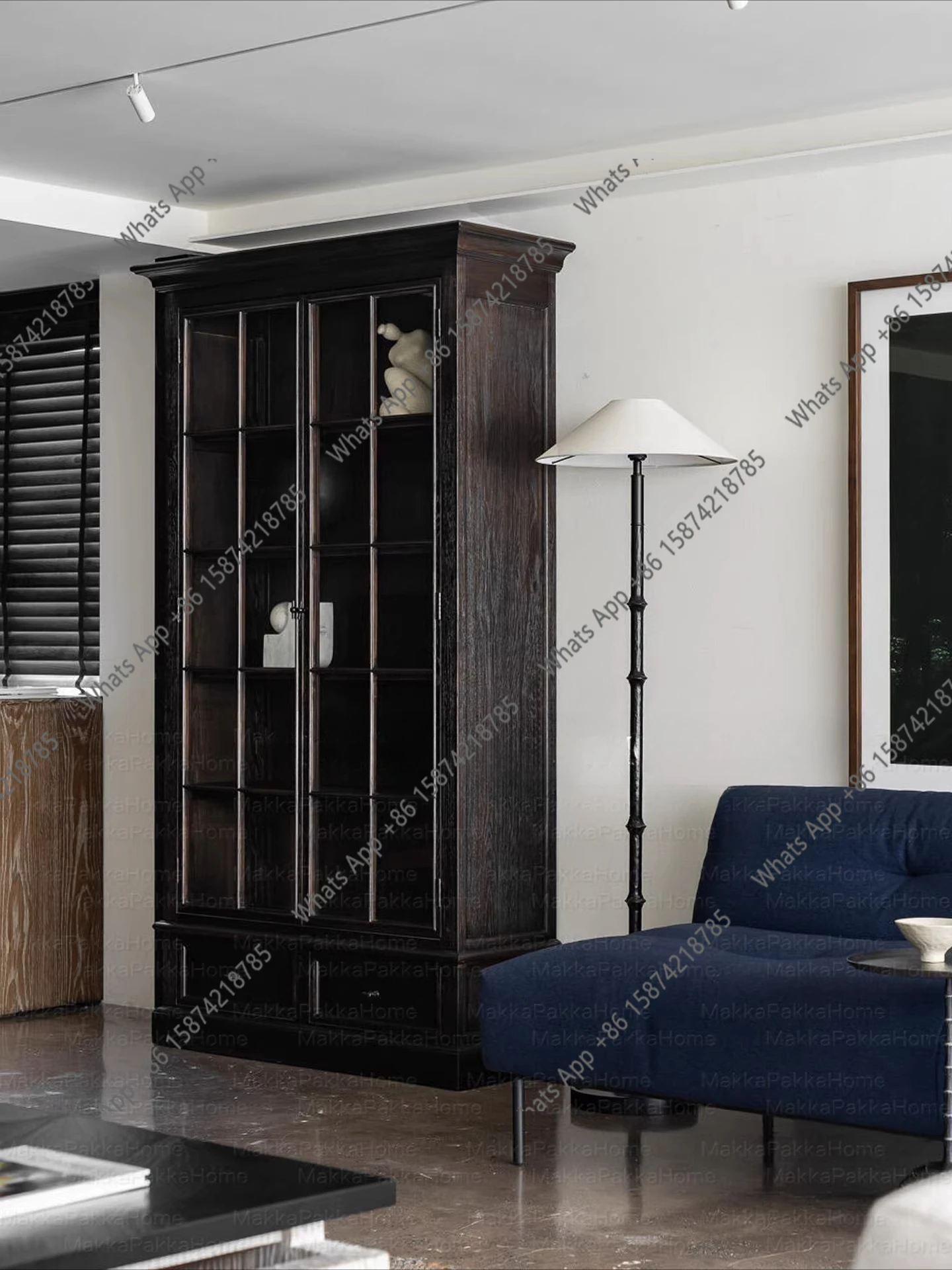 

F Medieval Wabi Sandy Wind Solid Wood Glass Door Dining Side Cabinet Designer Retro Black Locker Wine Cabinet Display