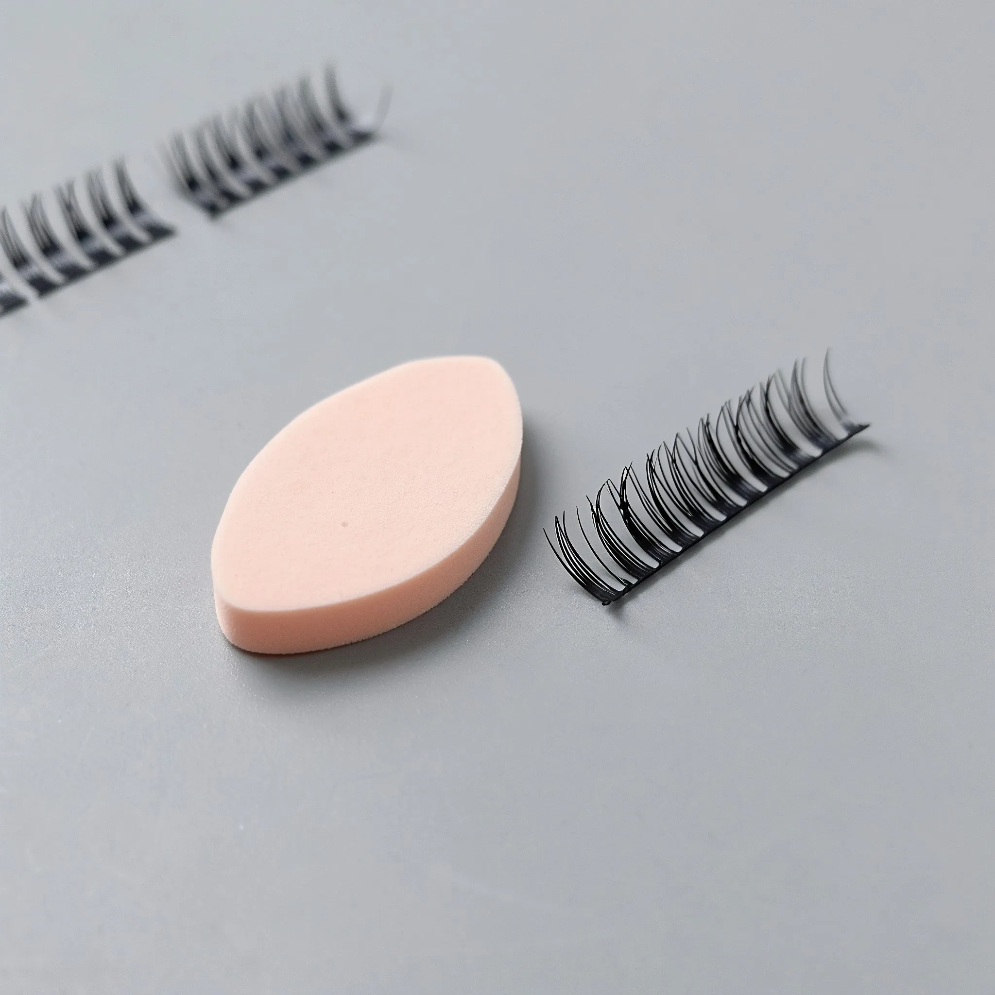 Beginner Eyelash Practice Sponge Soft Foam Eye Shaped Lash Training Pad Multicolor Lash Extension Tool Clear Mapping Zones