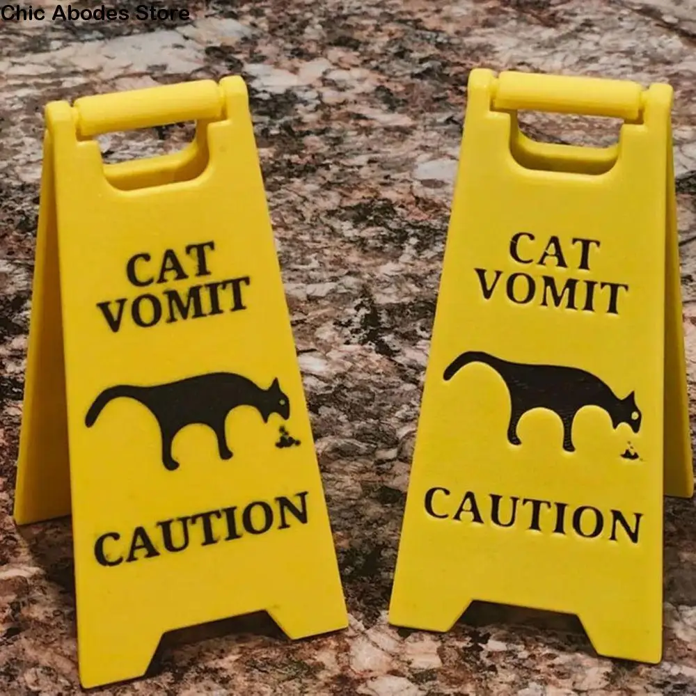 2 PCS Fashion Wet Floor Warning Sign Yellow Bright Dog Vomit Sign Polylactide Safety Cat Vomit Sign Gift