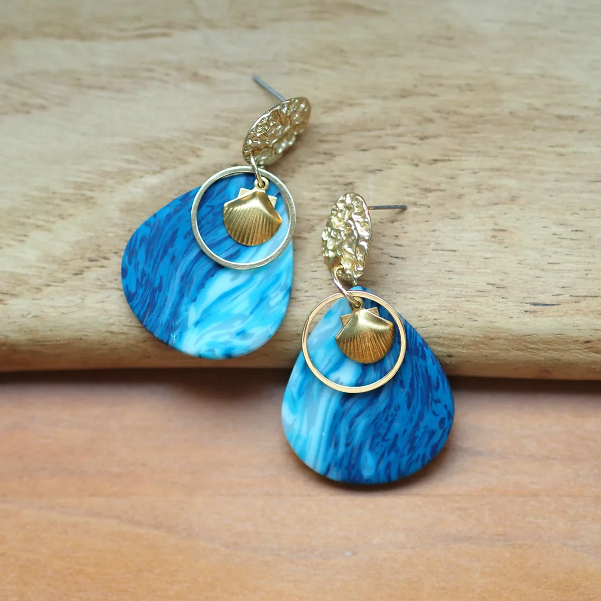 Navy Blue Marble Pa…