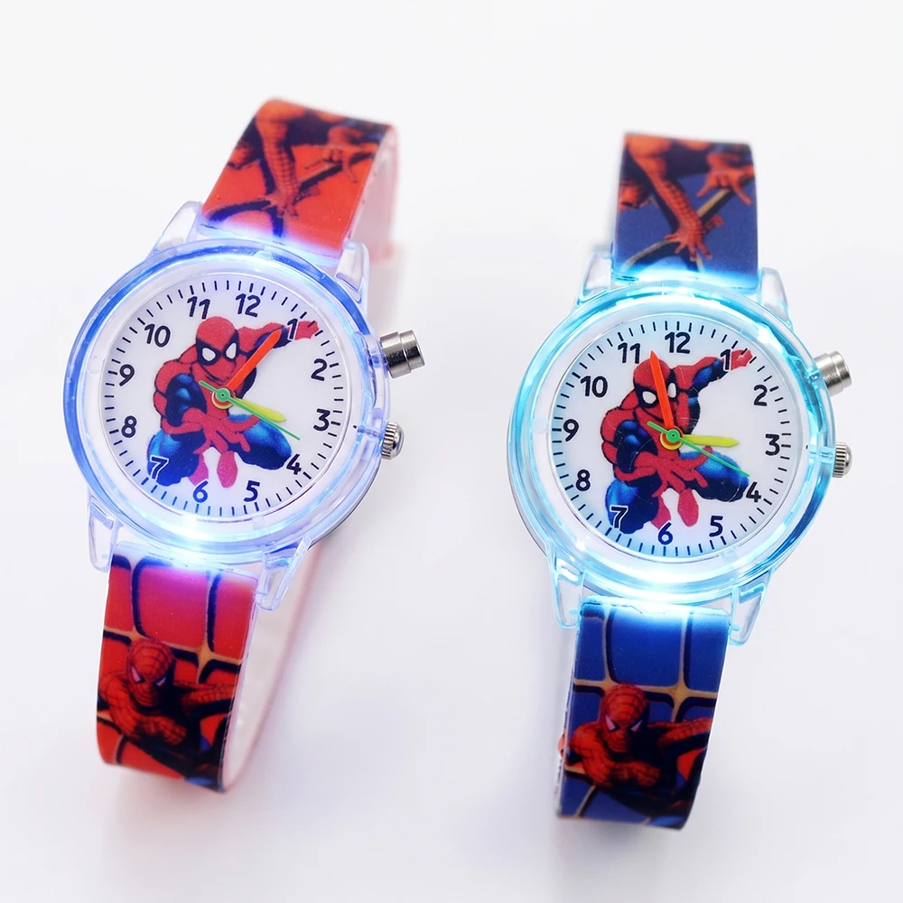 Relojes de moda de Spiderman para niños, correa de silicona, reloj de pulsera luminoso de dibujos animados para niños, reloj de juguete para estudiantes, reloj infantil