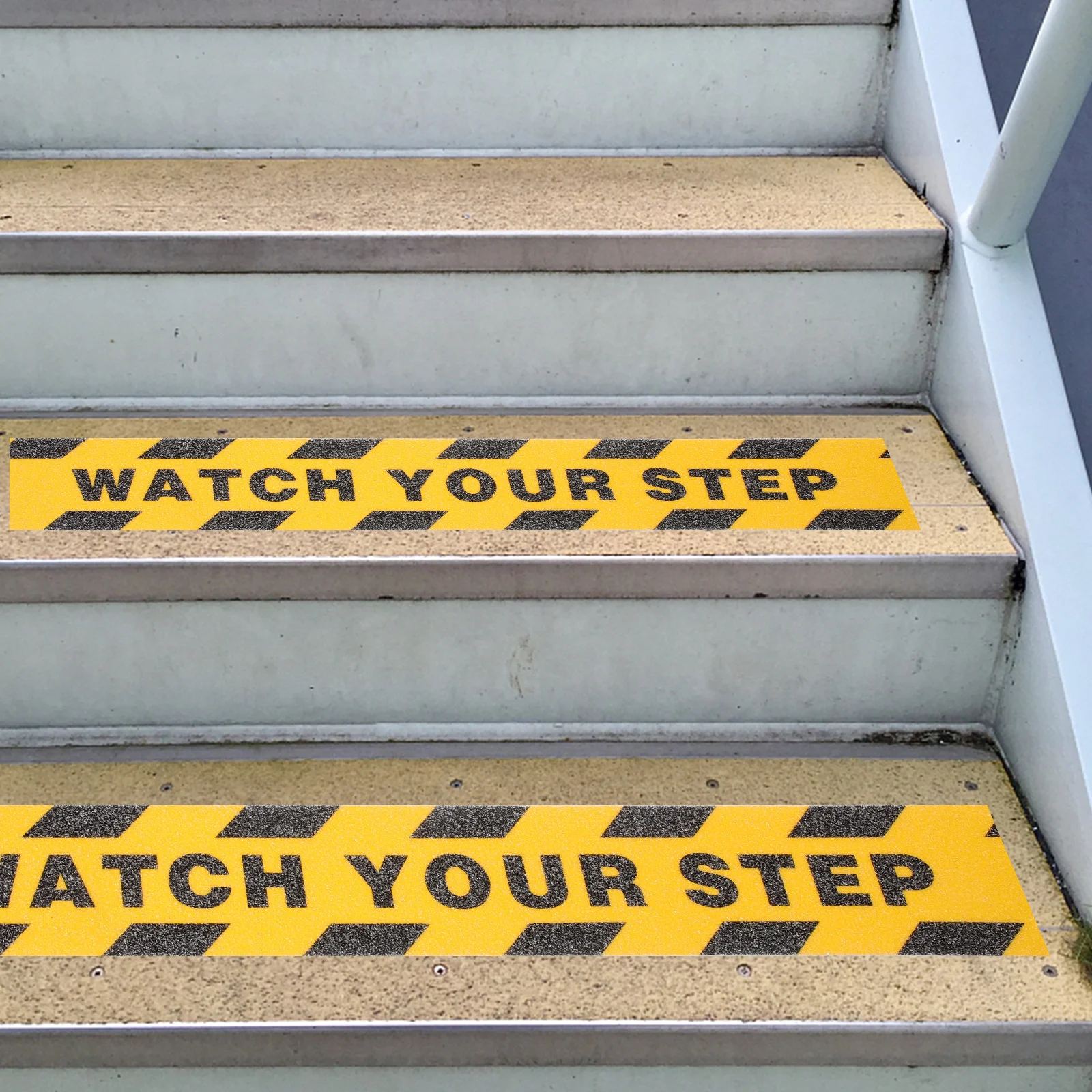 1 rotolo di nastro antiscivolo per pavimento, guarda il tuo passo, adesivo di avvertimento, nastro adesivo di sicurezza per pavimenti scivolosi bagnati, segnale di avvertimento per pavimento