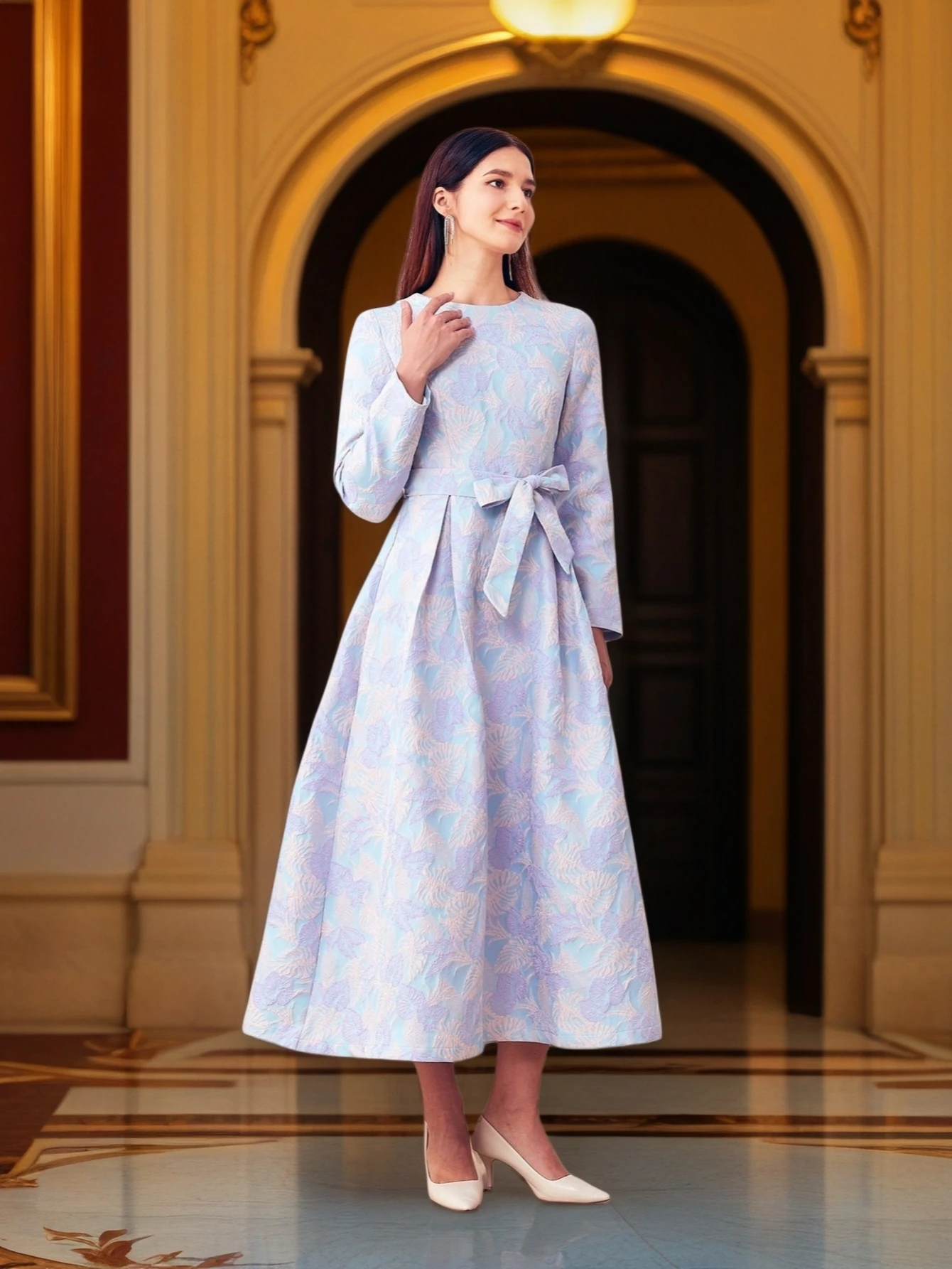 

Luxurious and elegant heavy industry three-dimensional embossed jacquard light purple cinched waist tie court dress
