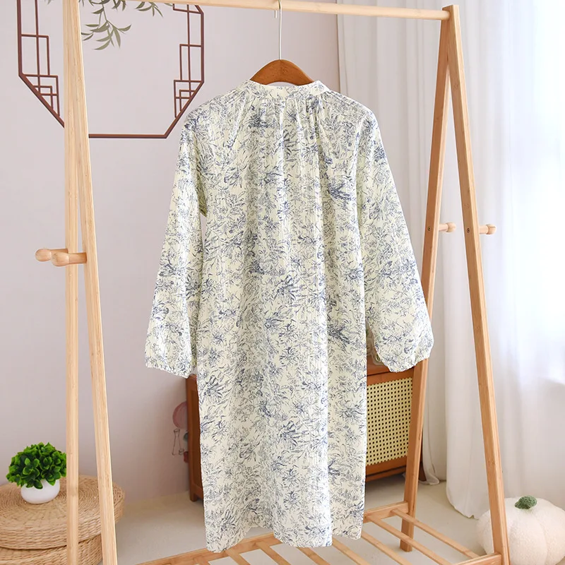 Spring /summer Long Sleeved Round Necked Night Dress Women Loose Cotton Pajamas Open Front Home Clothing Leisure Nightgown