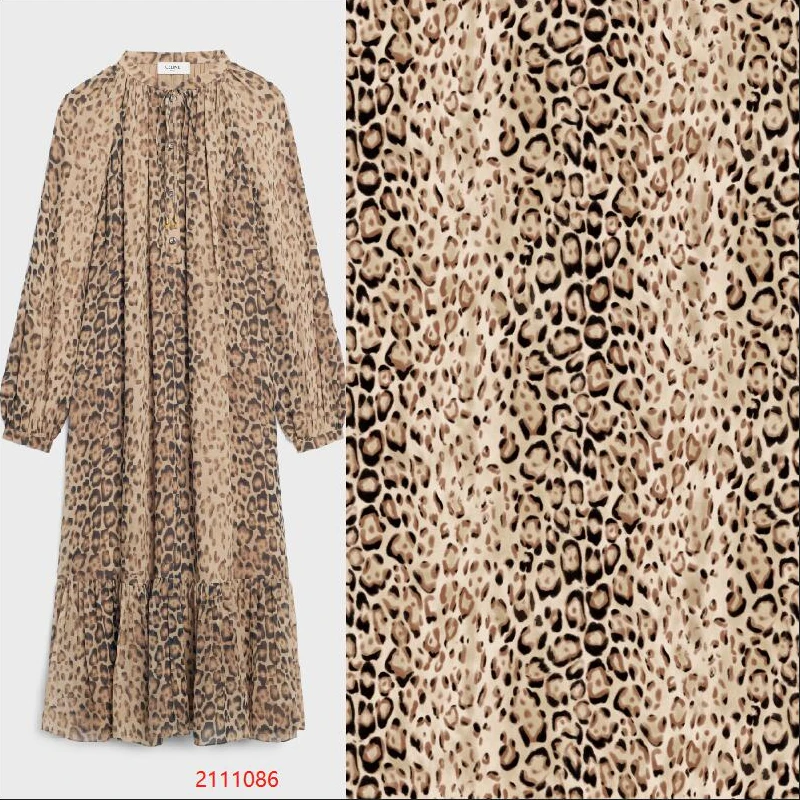 European Brand Fashion Design Crepe De Chine Fabric Leopard Printed Polyester Dress Shirt Fabrics Cloth by the Yard Diy Sewing
