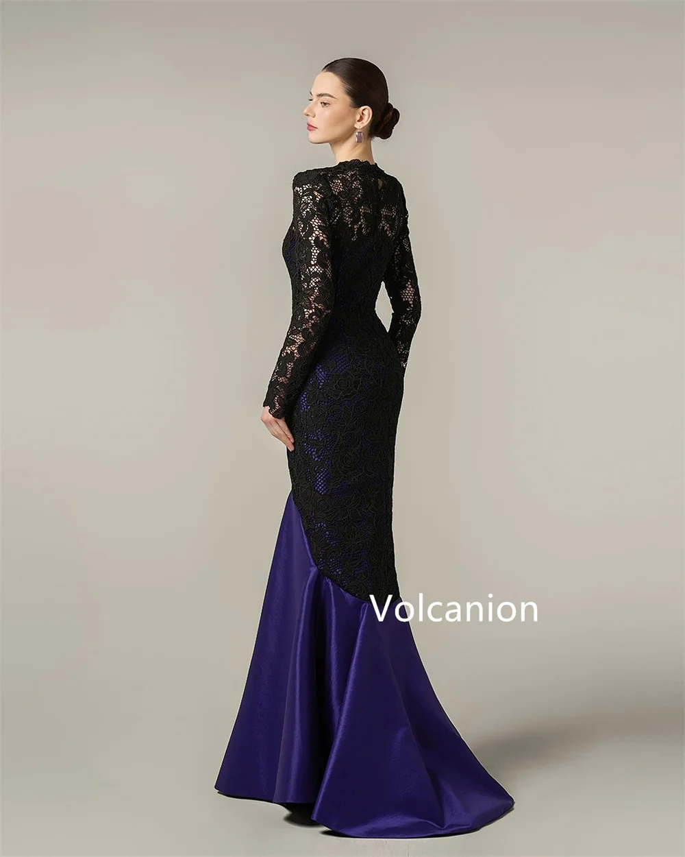 ที่กําหนดเอง Charmeuse จีบ Mermaid อัญมณีชุดยาว Bespoke โอกาสพรหมชุดราตรีแฟชั่นคุณภาพสูง