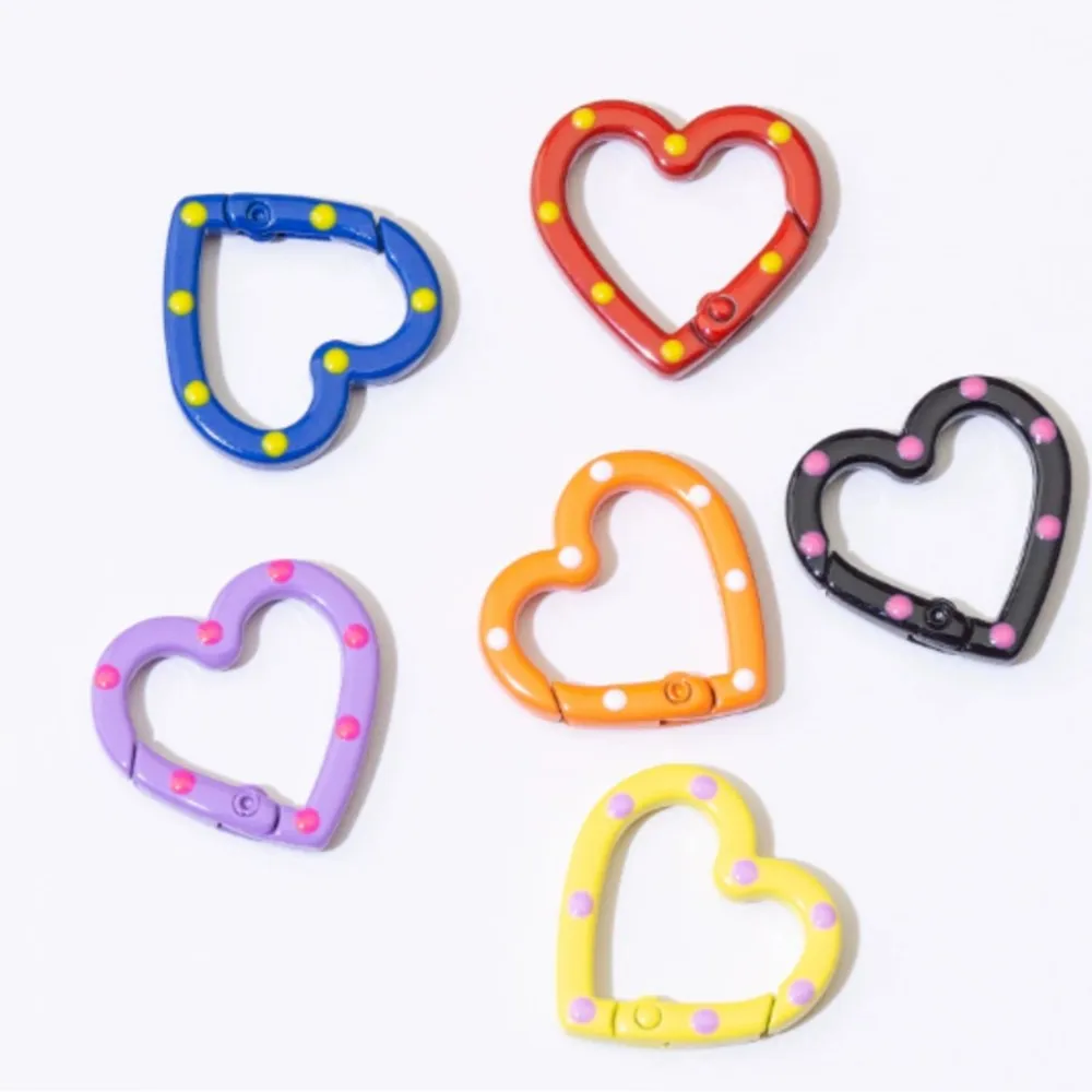 

JXWANCF Metal Heart Spring Clasp Openable Love Shaped Carabiner Keychain Clips Hook Jewelry Buckles Connector Lobster Clasp