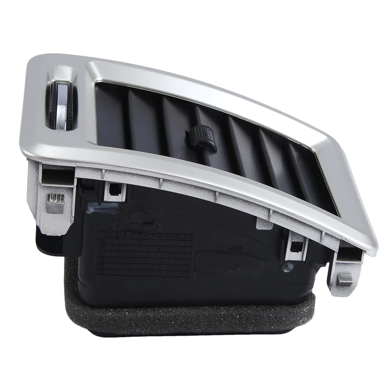 55660-0K010-E1 55650-0K010-E1 Car Accessories Air Conditioner Vent Outlets For Toyota HILUX VIGO 2011