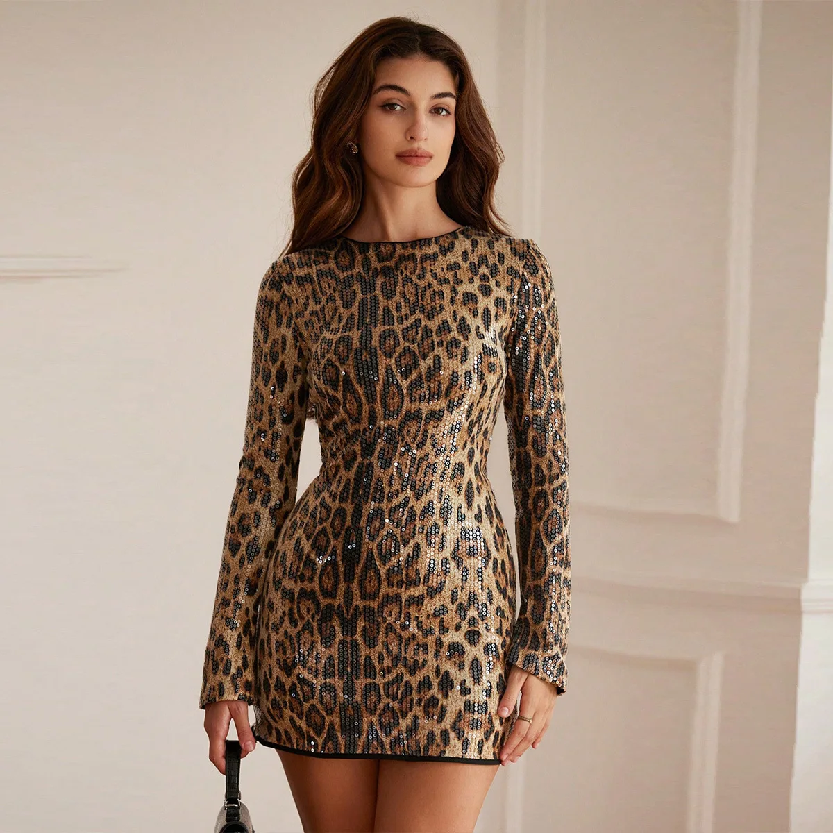 

STYLISH LADY Leopard Printed Sequined Dress 2026 Spring Women Long Sleeve O Neck Bodycon Sparkly Sexy Club Party Mini Dresses