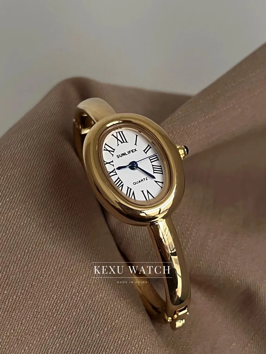 

Часы SUNLIFEX в винтажном стиле, золотые римские цифры, браслет для женщин, изящные кварцевые наручные часы для женщин