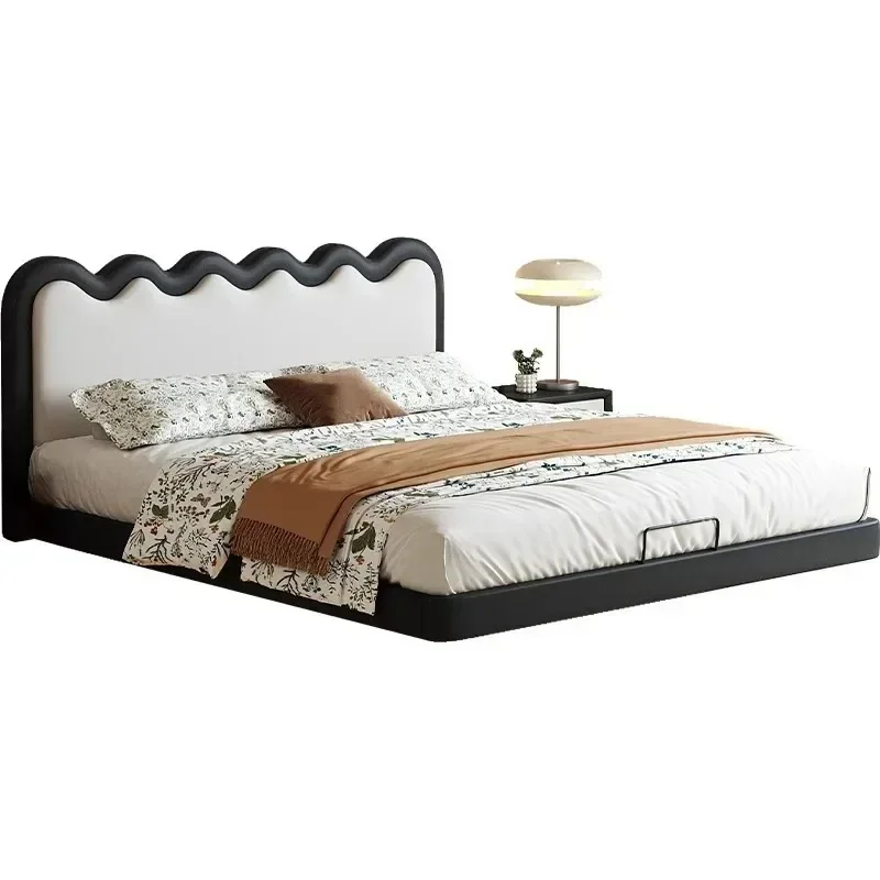 Suspension 1.8 meters master bedroom bed, soft bag bed ripple cream wind modern simple leather