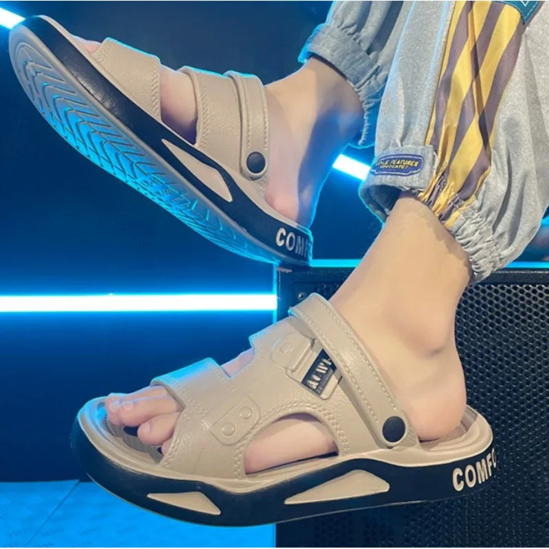 

Новые летние мужские тапочки 2025 года, сандалии из ЭВА, легкие уличные тапочки, подошва на платформе, повседневная пляжная обувь с нескользящим открытым носком